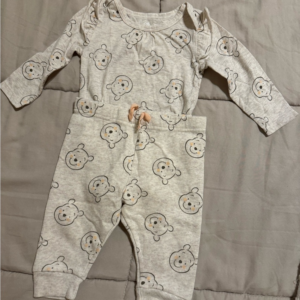 Disney Baby Winnie the Pooh Long Sleeve Onesie Pant Set 9 Month